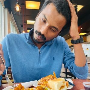 Meet your Posher, Nikhil